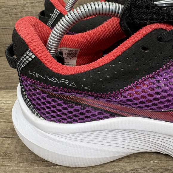Saucony Kinvara 14 Purple Womens US Size 6.5 EUR 37.5 S10823-91 Running Shoes - Picture 2 of 10